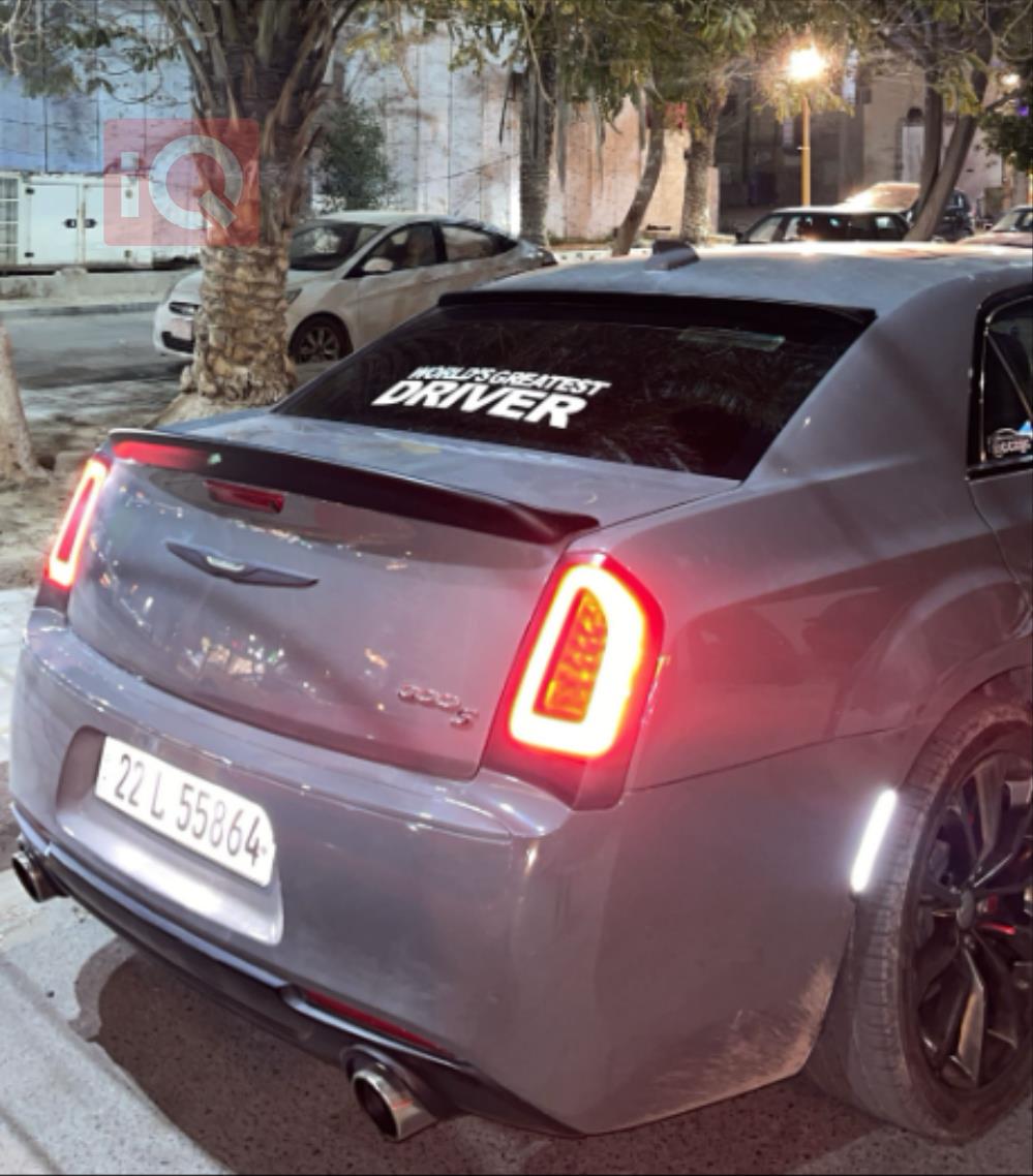 Chrysler 300